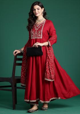 Maroon Embroidery Viscose Rayon Kurta Set