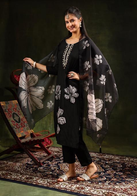 Black Embroidery Chanderi Kurta Set