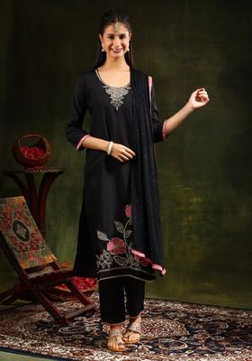 Black Embroidery Chanderi Kurta Set