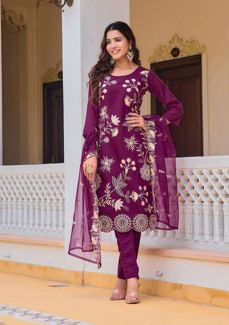 Purple Embroidered Chanderi Straight Kurta Set - Indya