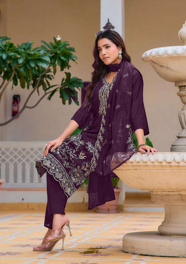 Wine Embroidered Chanderi Straight Kurta Set - Indya