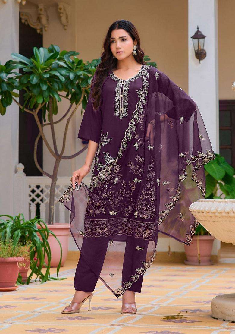 Wine Embroidered Chanderi Straight Kurta Set - Indya