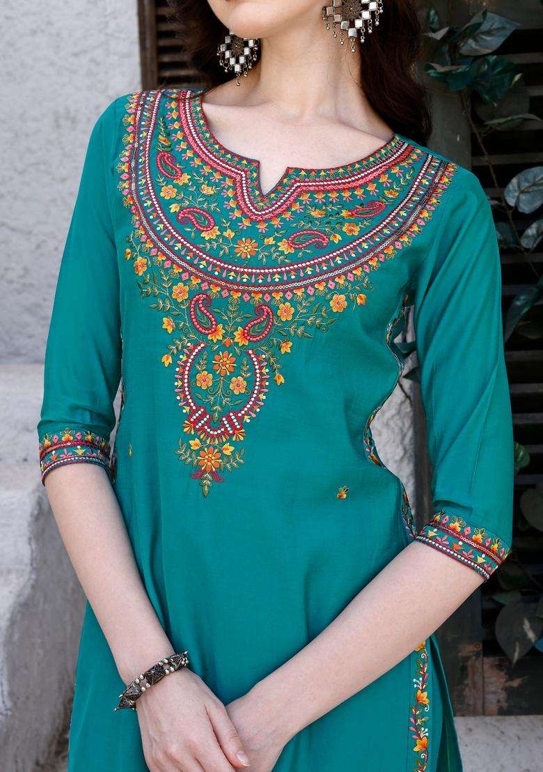 Green Embroidered Rayon Straight Kurta Set - Indya