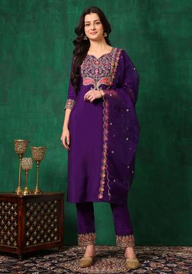 Purple Embroidery Chanderi Kurta Set