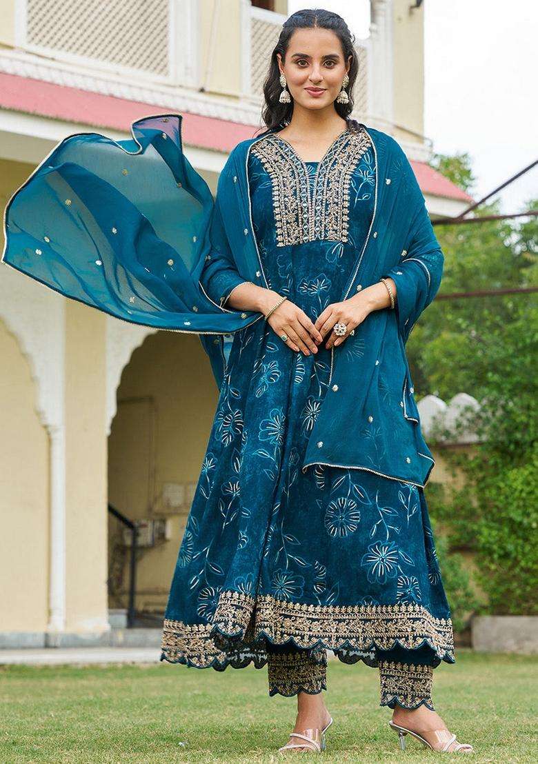 Teal Embroidery Rayon Kurta Set - Indya