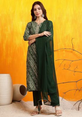 Green Embroidery Rayon Kurta Set