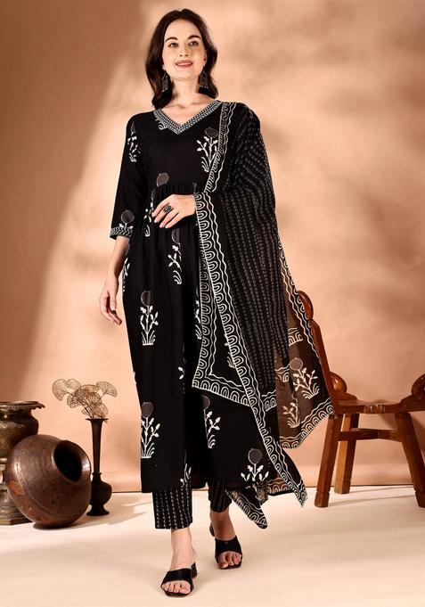Black Embroidery Rayon Kurta Set