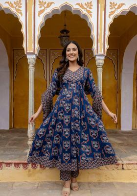 Blue Embroidery Cotton Kurta Set