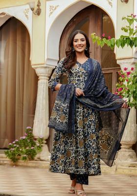 Blue Embroidery Cotton Kurta Set