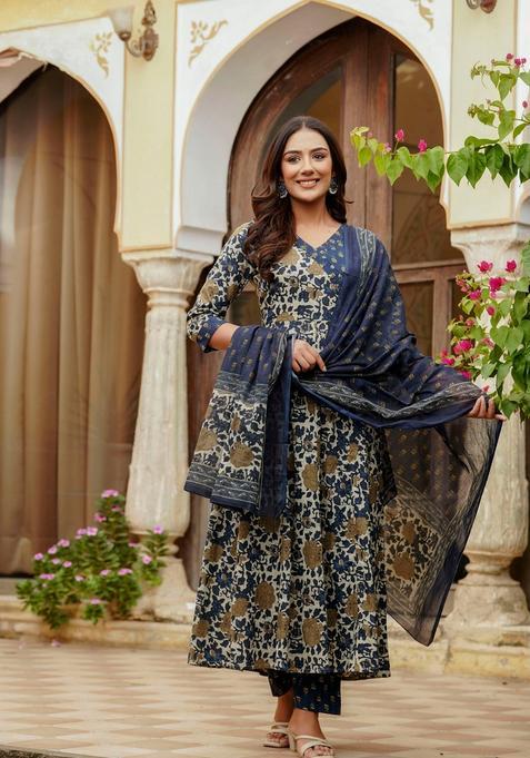 Blue Embroidery Cotton Kurta Set