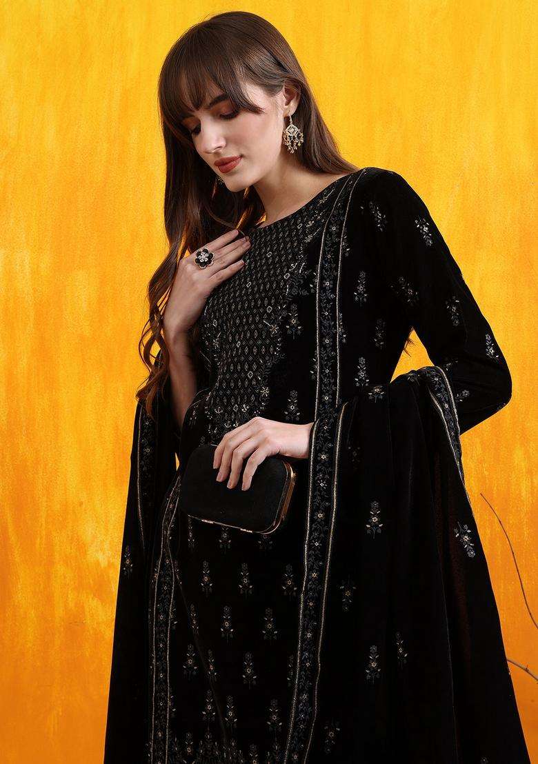 Black Embroidered Velvet Straight Kurta Set - Indya