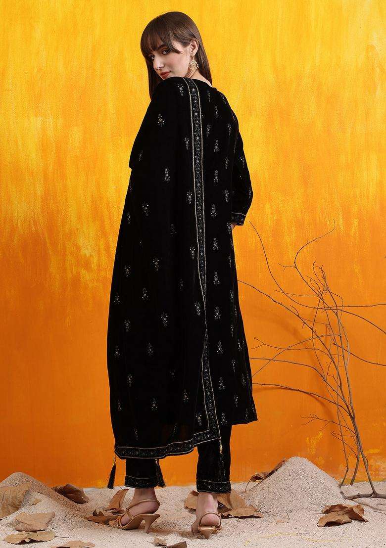 Black Embroidered Velvet Straight Kurta Set - Indya