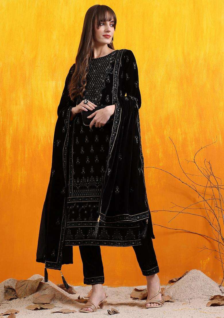 Black Embroidered Velvet Straight Kurta Set - Indya