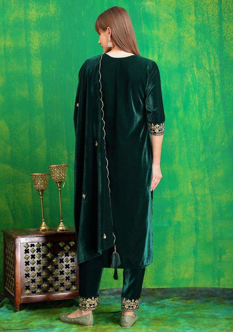 Green Embroidered Velvet Straight Kurta Set - Indya