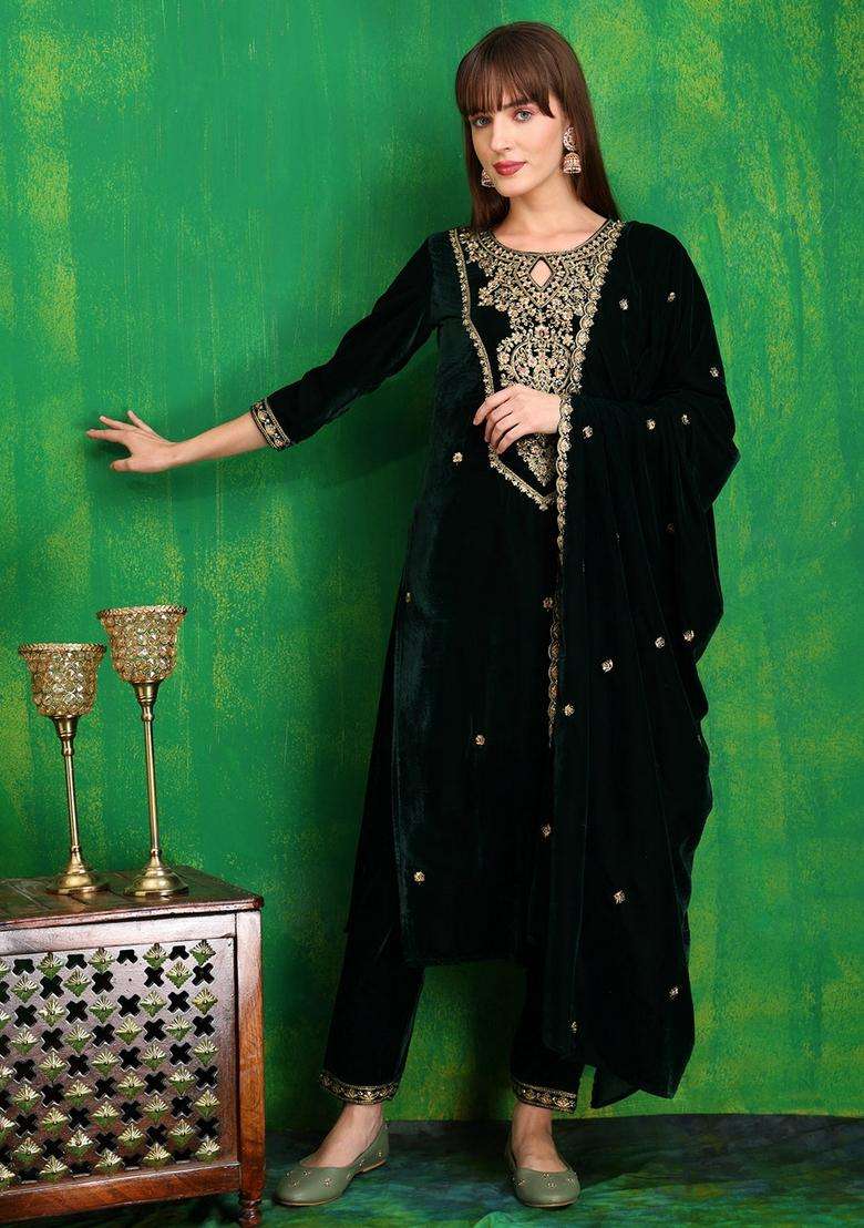 Green Embroidered Velvet Straight Kurta Set - Indya