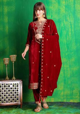 Maroon Embroidery Velvet Kurta Set