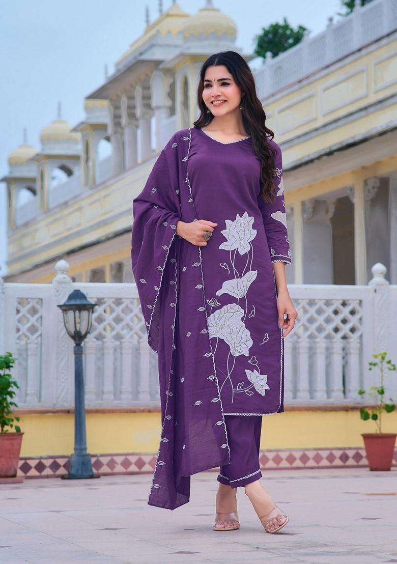 Purple Embroidered Chanderi Straight Kurta Set - Indya