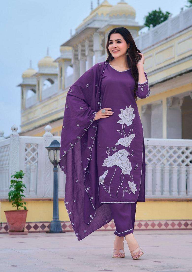 Purple Embroidered Chanderi Straight Kurta Set - Indya