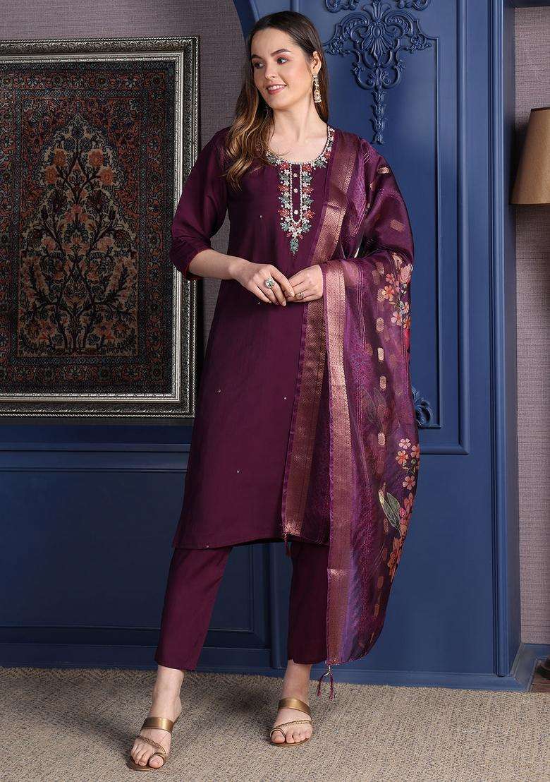 Purple Embroidered Chanderi Straight Kurta Set - Indya