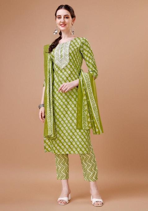 Multicolor Embroidery Rayon Kurta Set