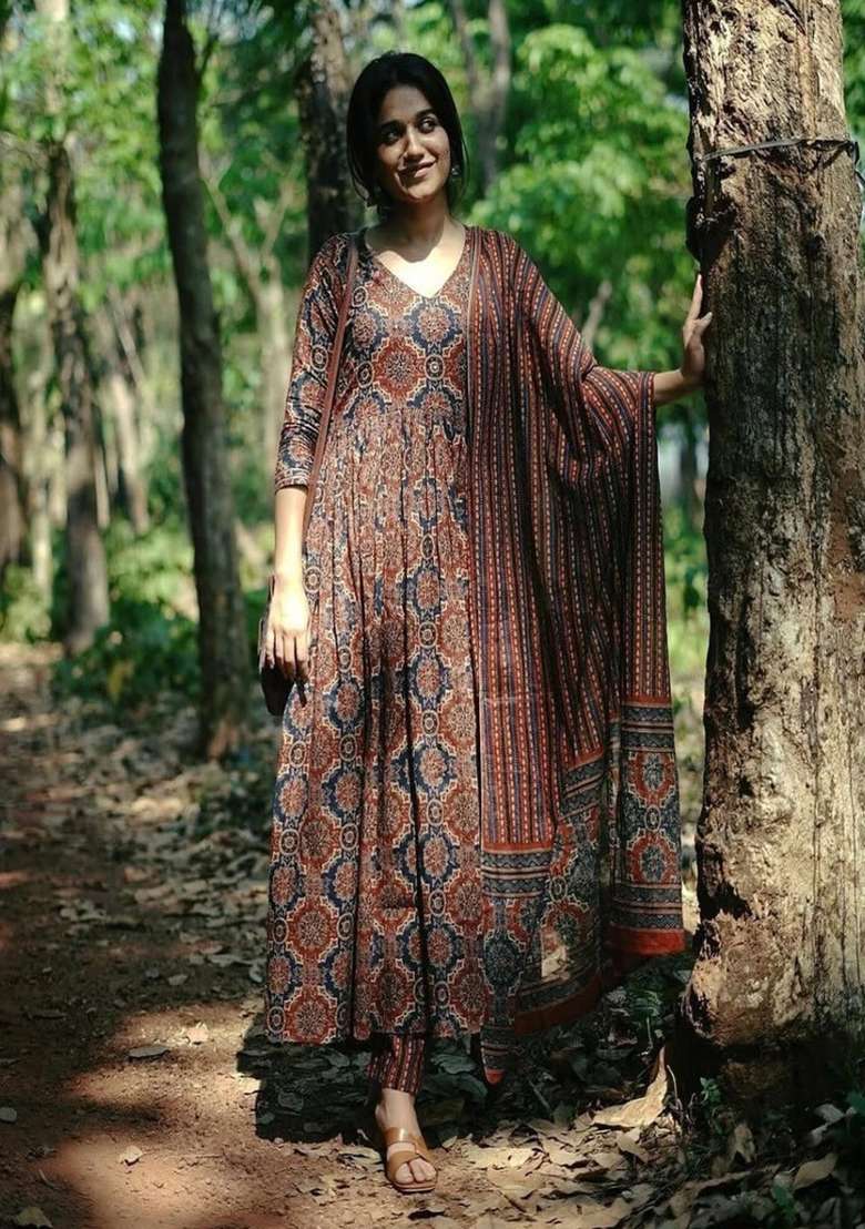 brown Printed Cotton Kurta Set - Indya