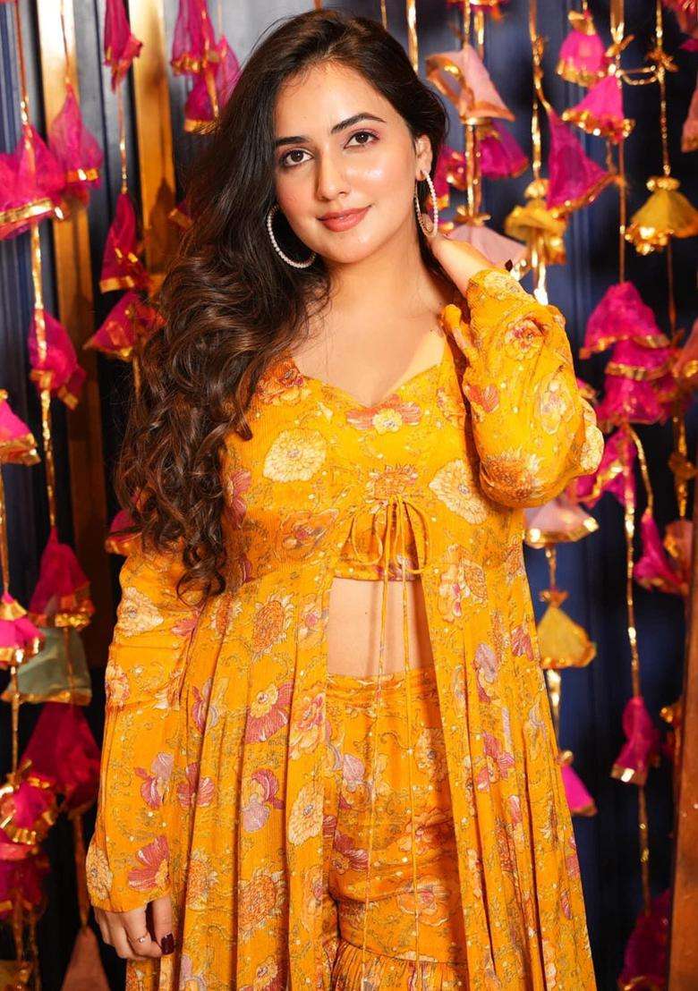 Yellow Digital Print Chinnon Kurta Set - Indya