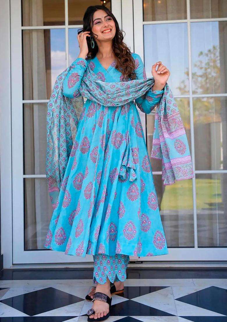 Sky Blue Digital Print Muslin Kurta Set - Indya