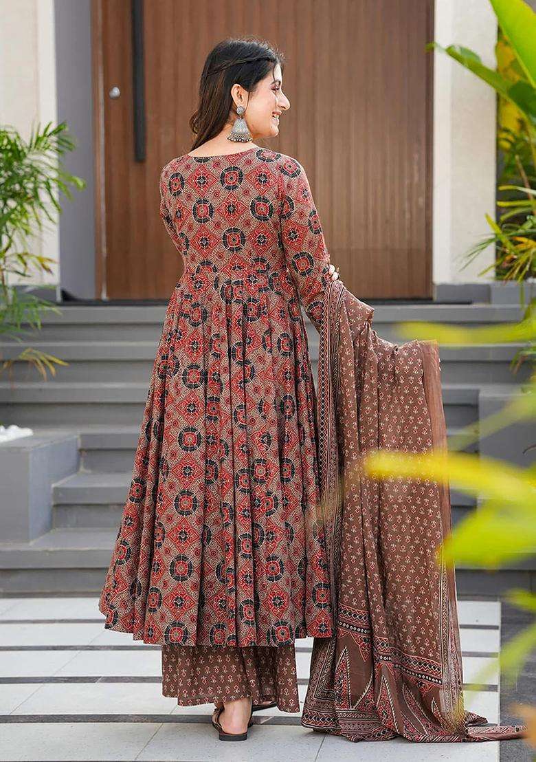 Brown Digital Print Muslin Kurta Set - Indya