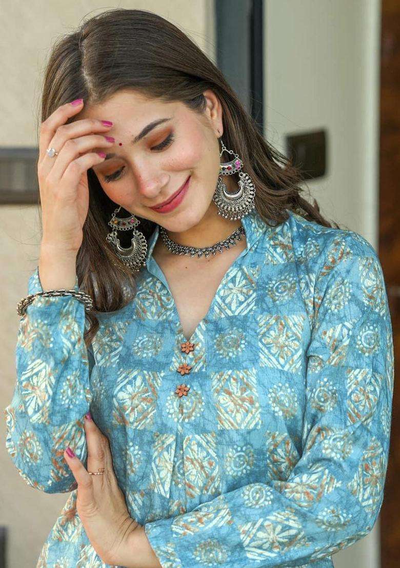 Sky Blue Digital Print Muslin Kurta Set - Indya
