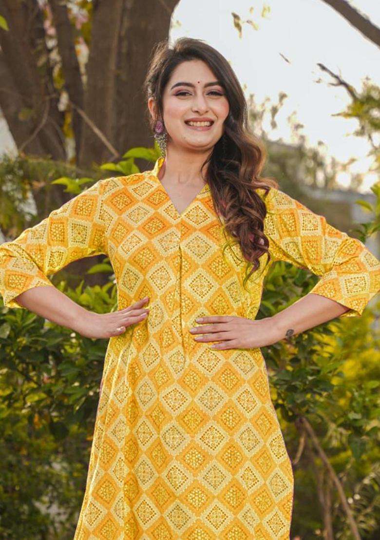 Yellow Digital Print Rayon Kurta Set - Indya