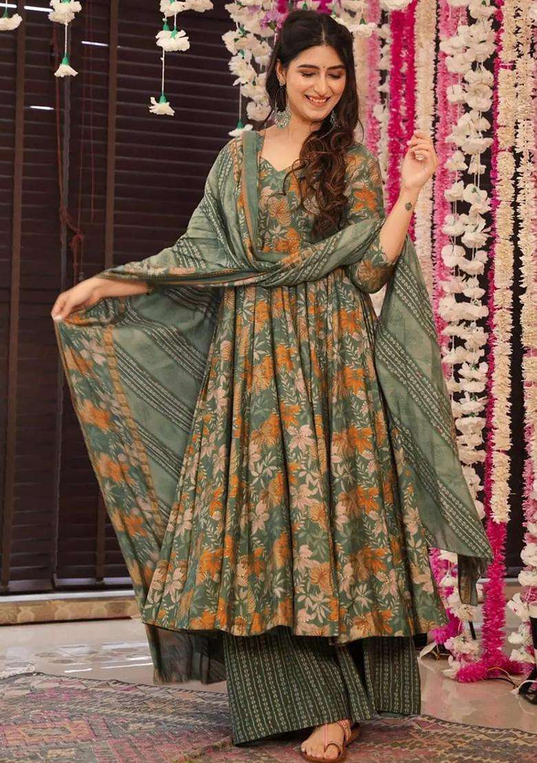 Green Digital Print Muslin Kurta Set - Indya