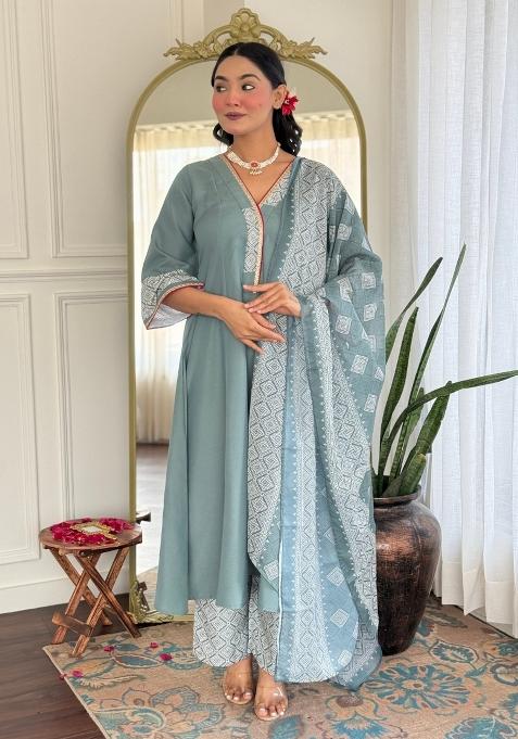 Green Embroidery Rayon Kurta Set