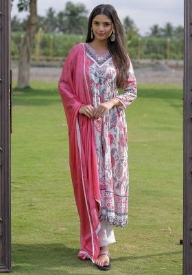 Off White Embroidery Rayon Kurta Set