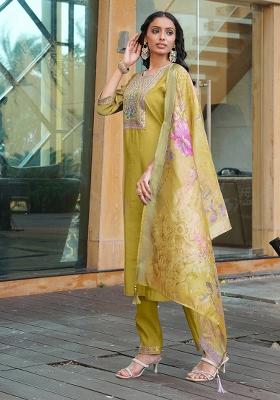 Yellow Abstract Print Chanderi Kurta Set
