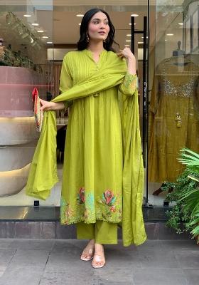 Green Embroidery Chanderi Kurta Set