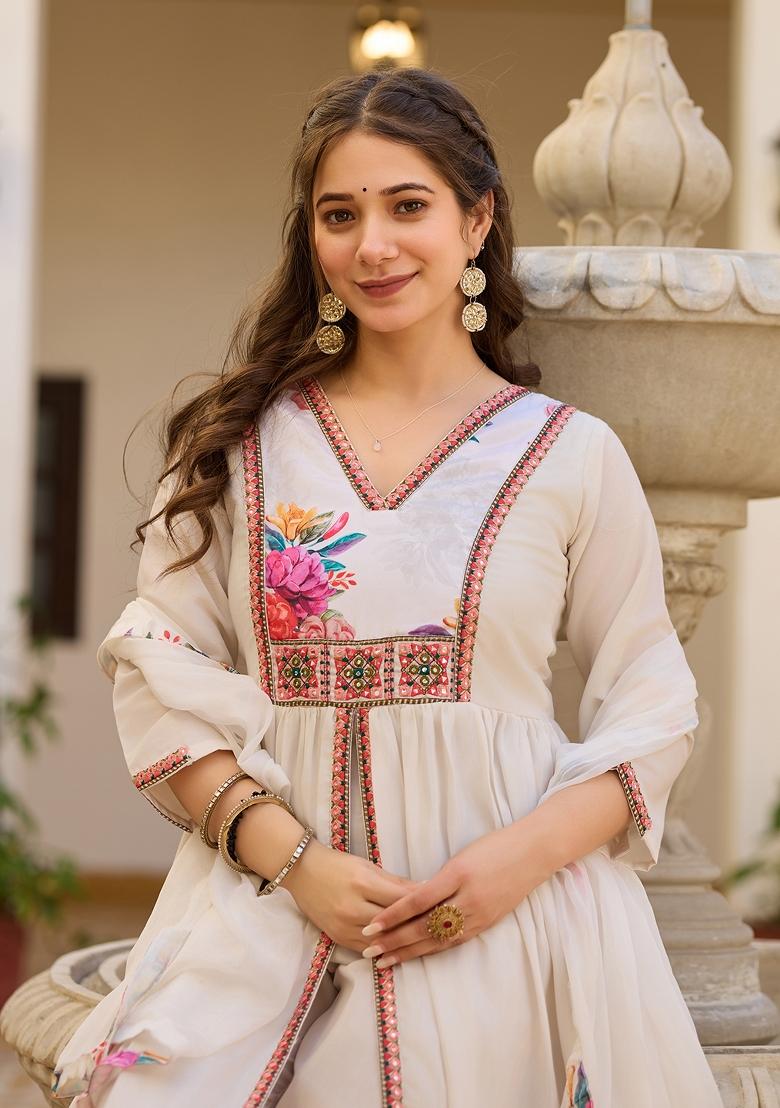 Off White Embroidery Silk Kurta Set - Indya