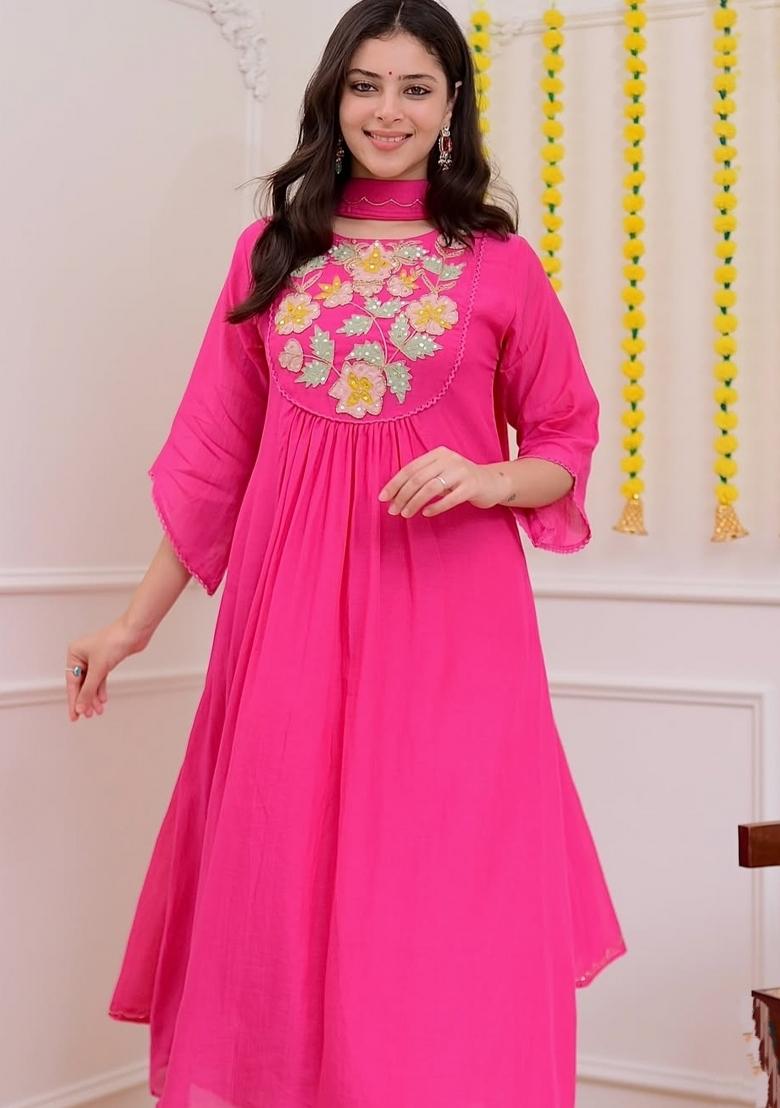 Pink Embroidery Chanderi Kurta Set - Indya