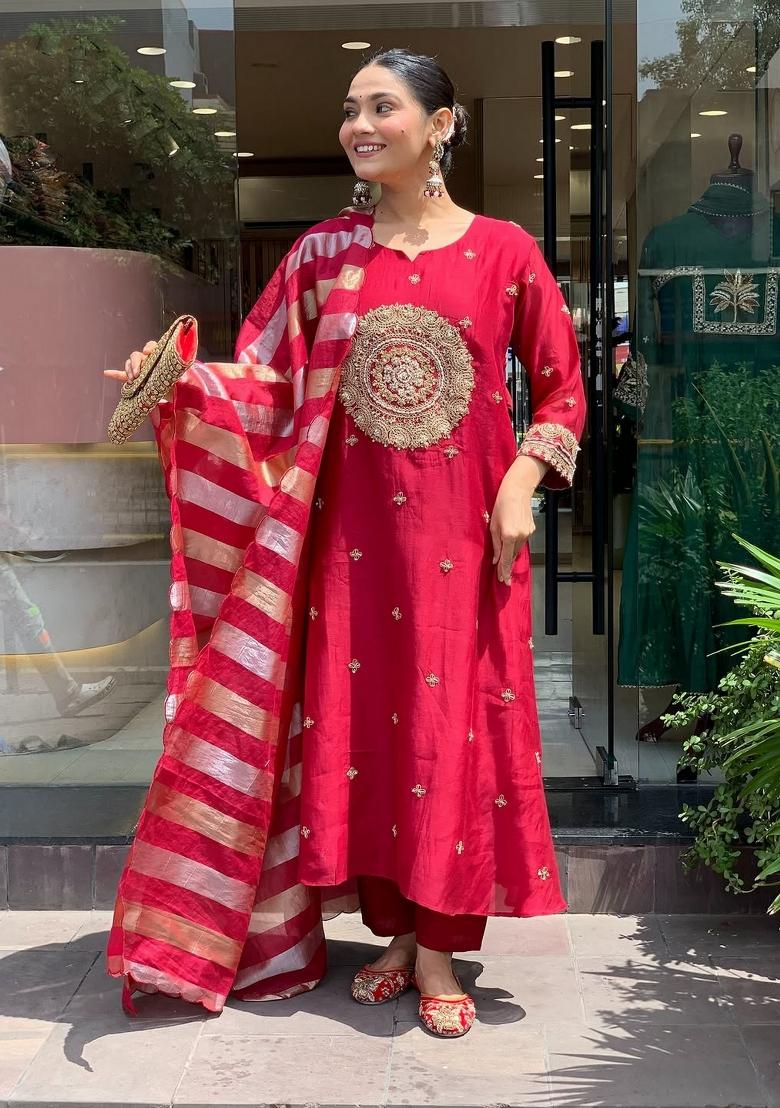 Red Embroidery Silk Kurta Set - Indya