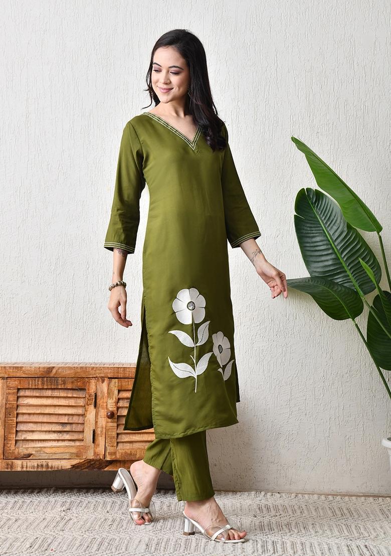Green Embroidery Silk Kurta Set - Indya
