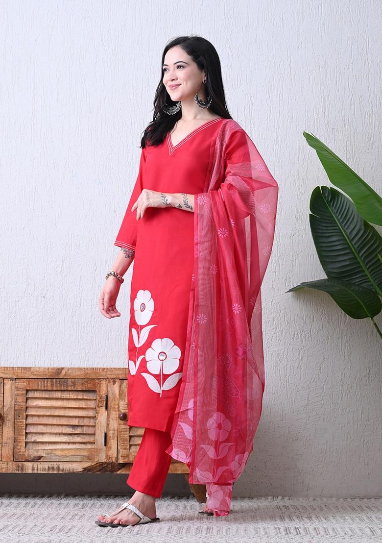 Pink Embroidery Silk Kurta Set - Indya