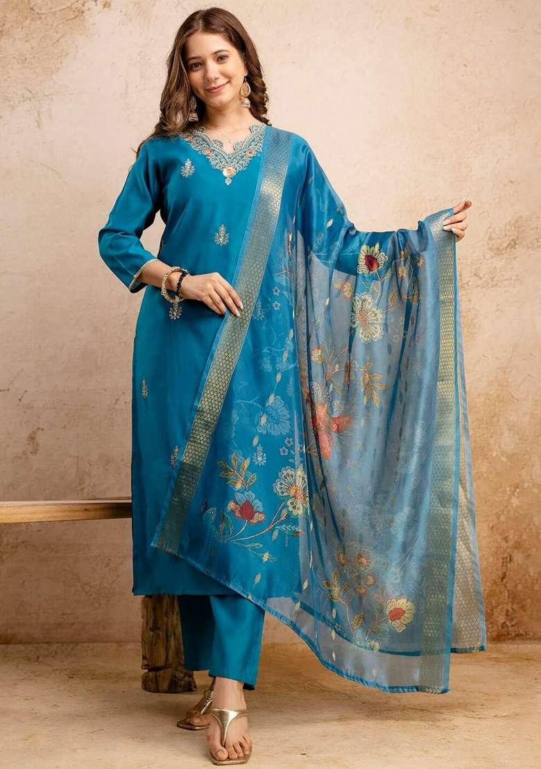 Sky Blue Embroidery Silk Kurta Set - Indya