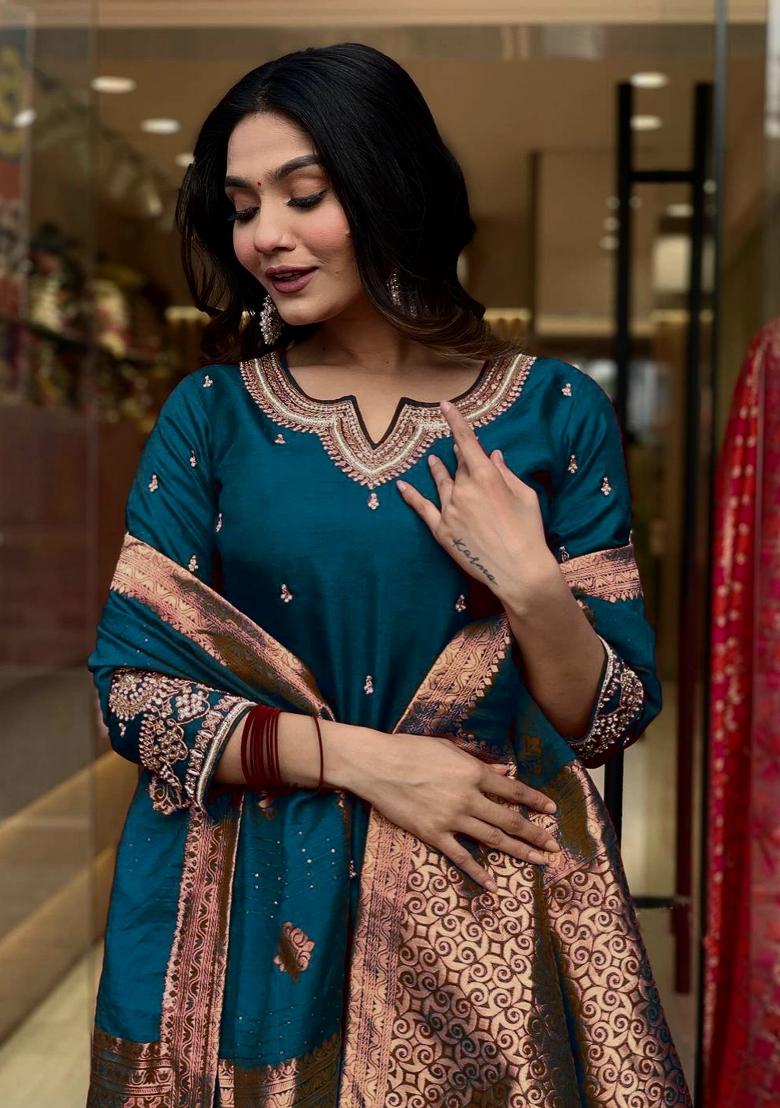 Teal Embroidery Cotton Kurta Set - Indya