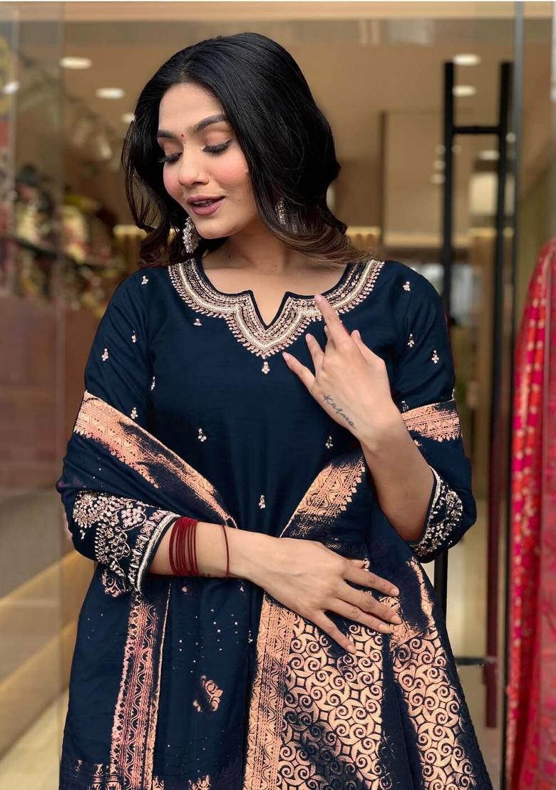 Navy Blue Embroidery Cotton Kurta Set - Indya