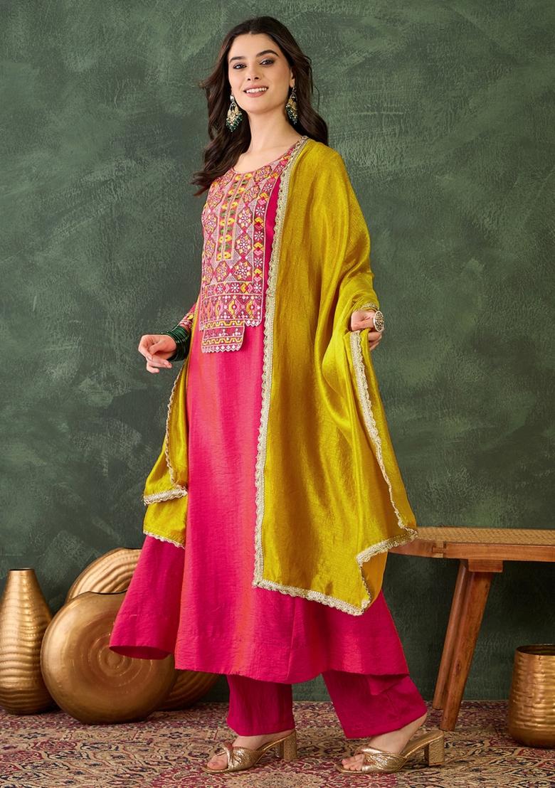 Red Embroidery Silk Kurta Set - Indya