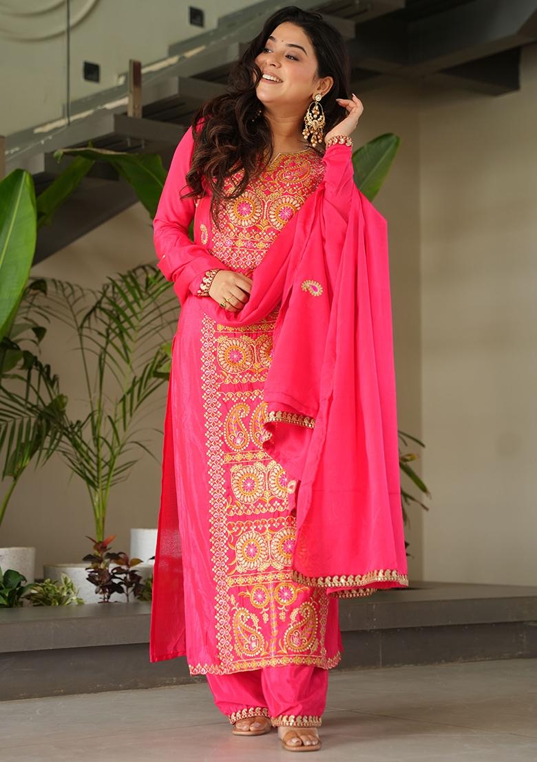 Red Embroidery Tissue Kurta Set - Indya