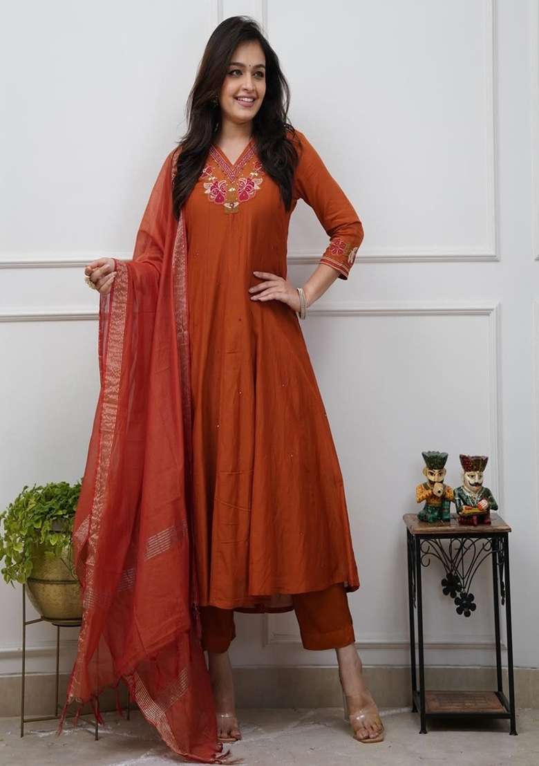 Orange Embroidery Cotton Kurta Set - Indya