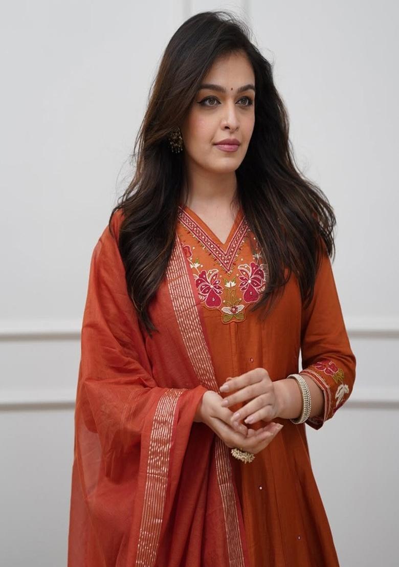 Orange Embroidery Cotton Kurta Set - Indya