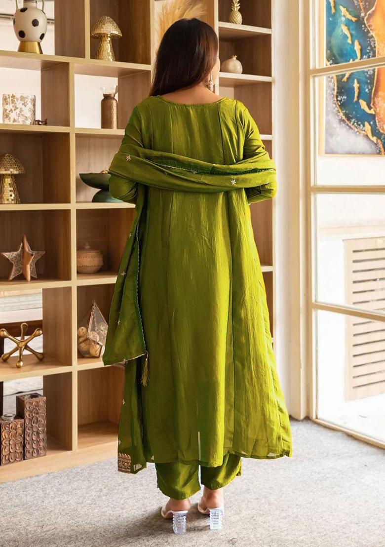 Mahendi Green Embroidery Silk Kurta Set - Indya