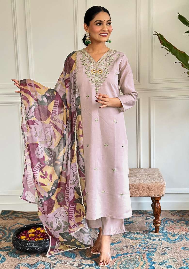 Beige Embroidered Chanderi Kurta Set - Indya