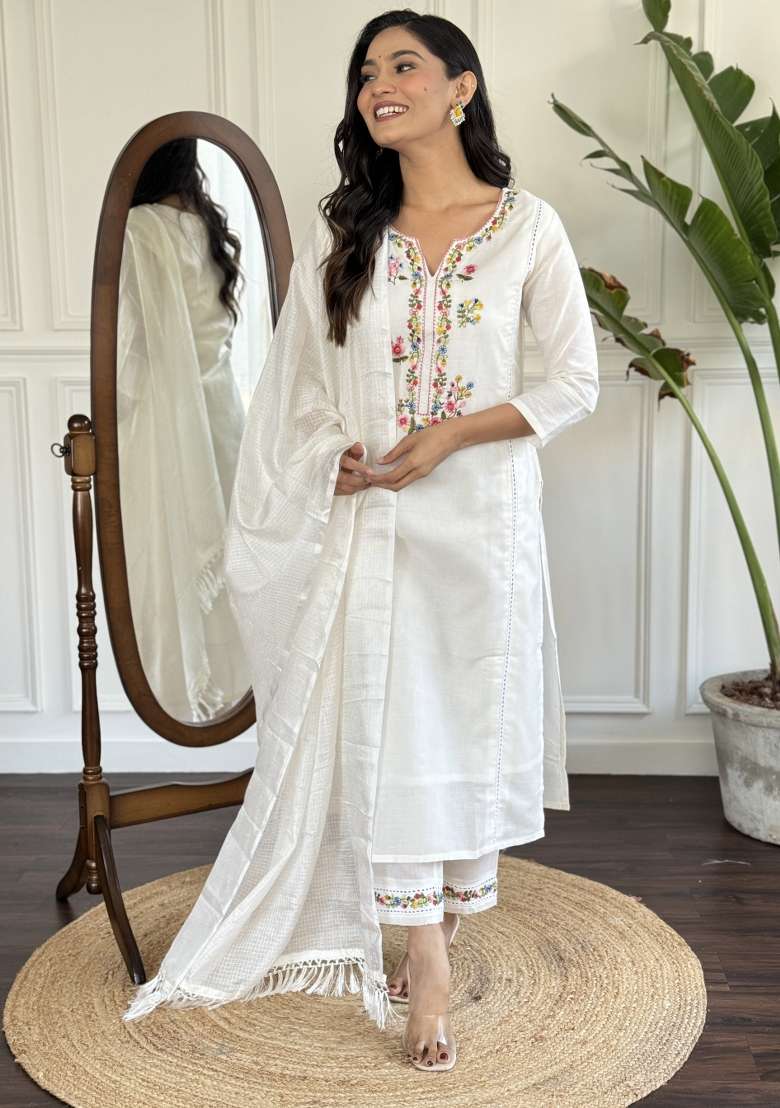 Off-White Embroidered Viscose Kurta Set - Indya